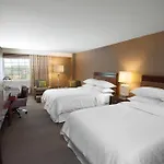 Sheraton Pittsburgh Airport Hotel