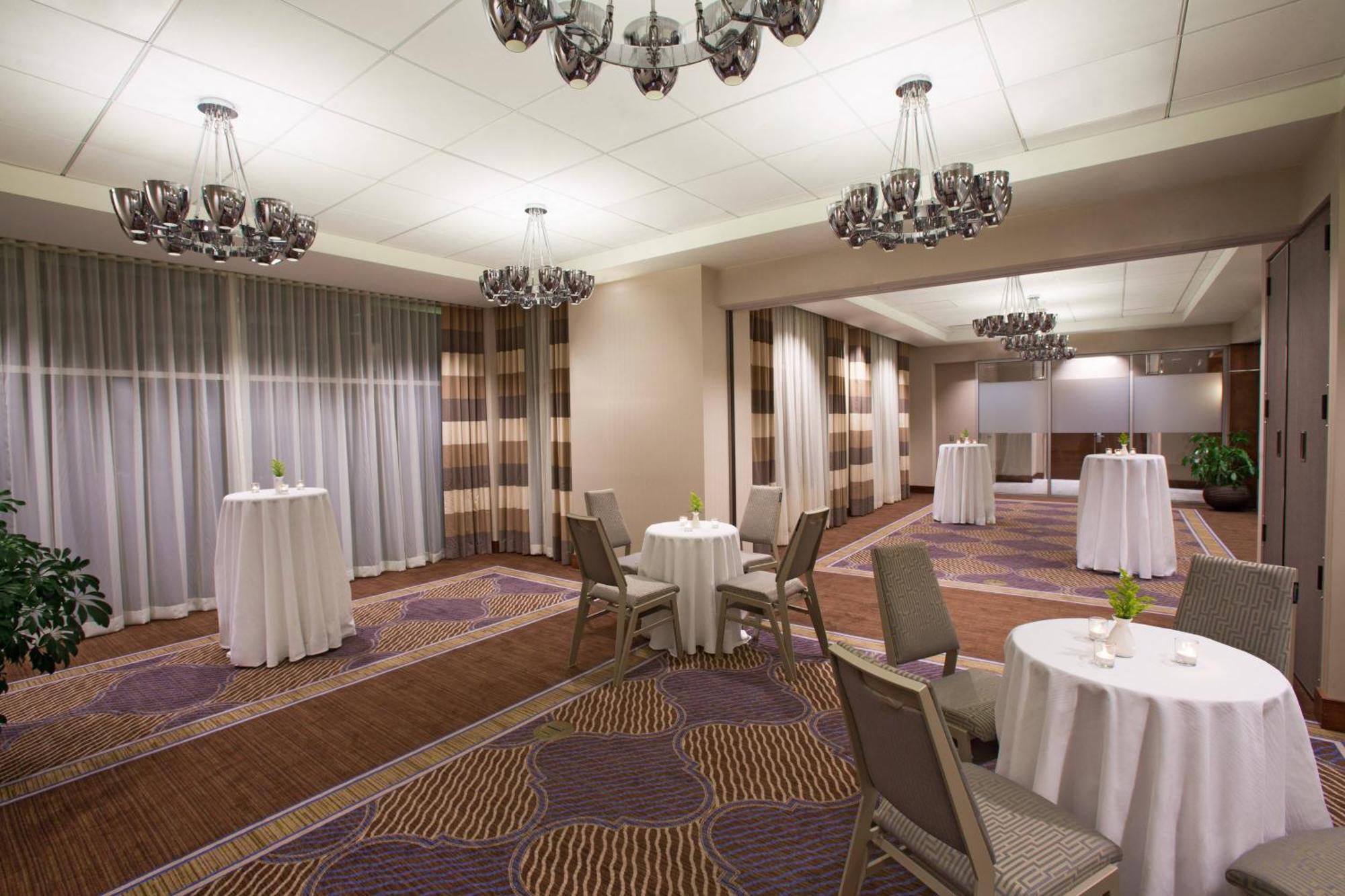 Sheraton Pittsburgh Airport